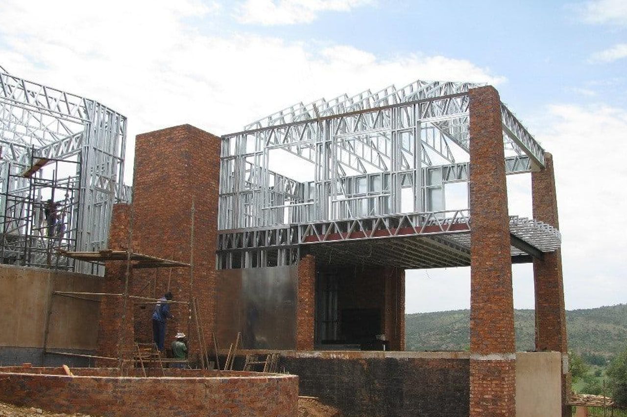 انتخاب پیمانکار بازسازی؛ به چه نکاتی توجه کنیم؟