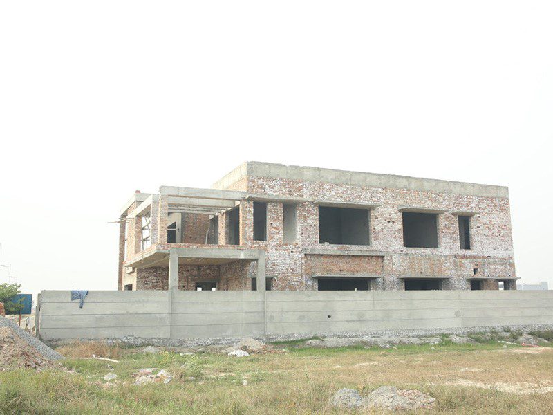 قرارداد بازسازی خانه شامل چه بندهایی باید باشد؟